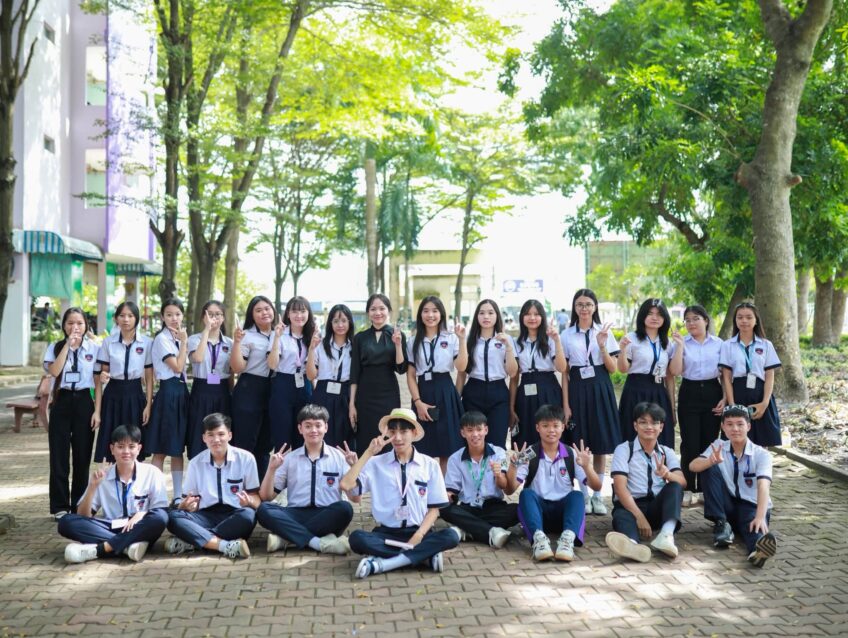 TRƯỜNG THPT NĂNG KHIẾU ĐẠI HỌC TÂN TẠO HÂN HOAN TỔ CHỨC LỄ KHAI GIẢNG NĂM HỌC 2026 – 2027